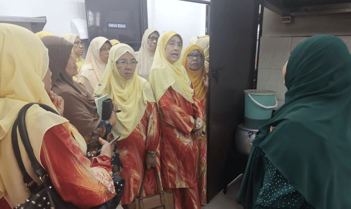 JM - Jamilahmansor - sambal kacang, pecal - ketupat dan satay - muslim produk - IAT - ipoh perak - kacang - jimat - mudah - enak