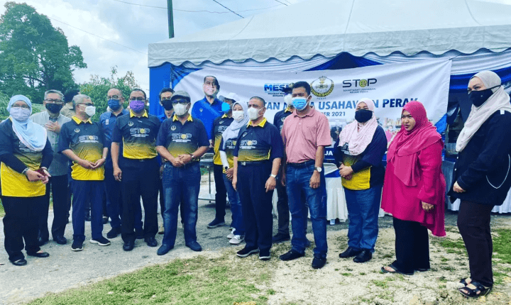 JM - Jamilahmansor - sambal kacang, pecal - ketupat dan satay - muslim produk - IAT - ipoh perak - kacang - jimat - mudah - enak