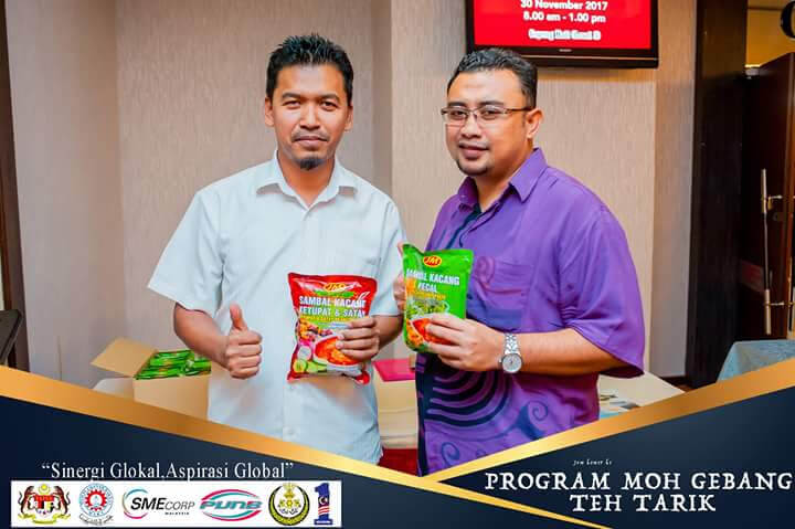 JM - Jamilahmansor - sambal kacang, pecal - ketupat dan satay - muslim produk - IAT - ipoh perak - kacang - jimat - mudah - enak